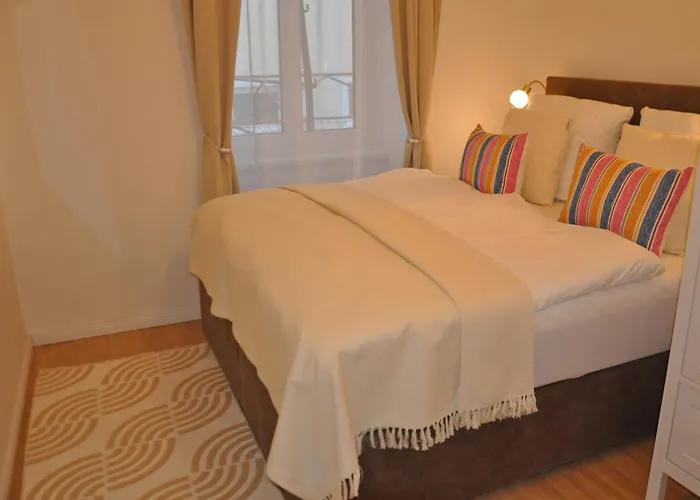 Austria 206 Am Traunsee, * Gmunden