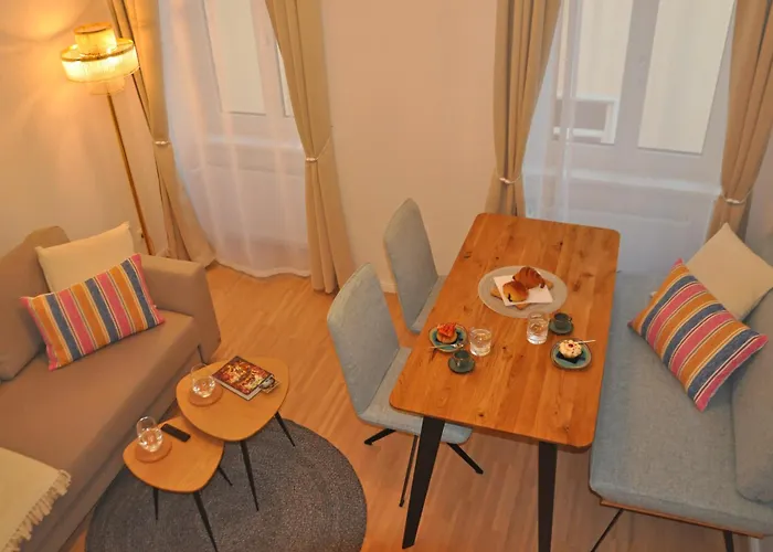 Austria 206 Am Traunsee, * Gmunden